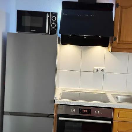 Eg Einzel-apartment - 24h Check In Daire *